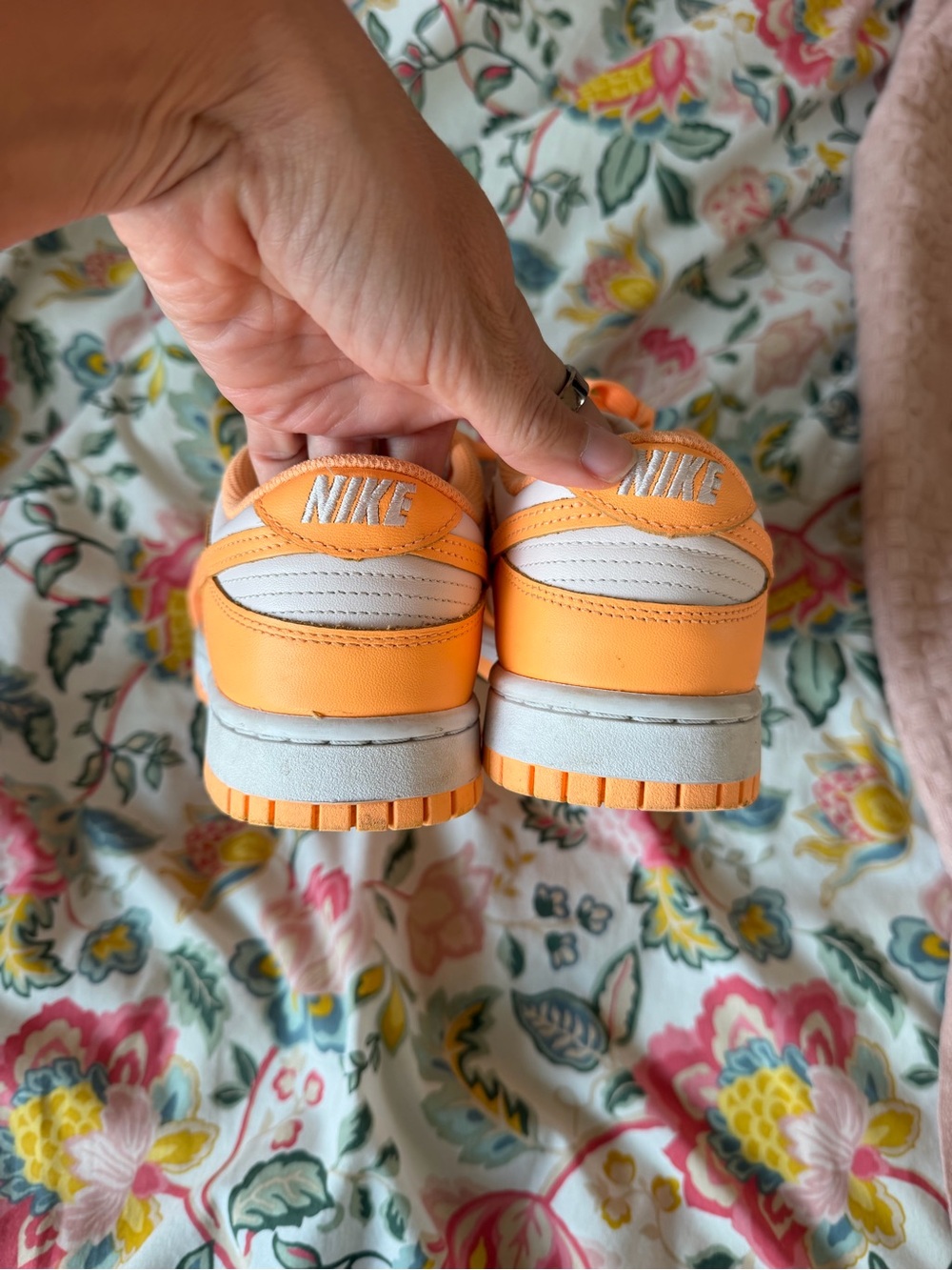 Nike Dunks - Picture 3 of 4